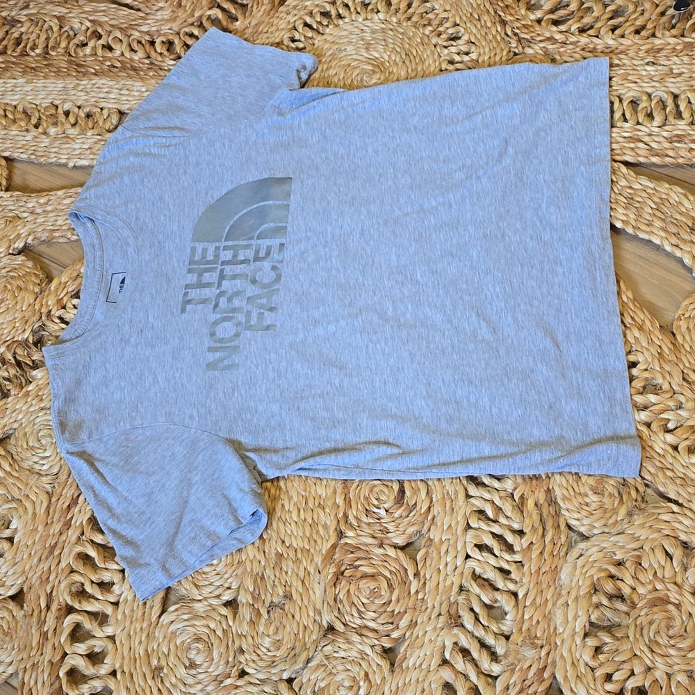Women's North Face Gray Tee Size L